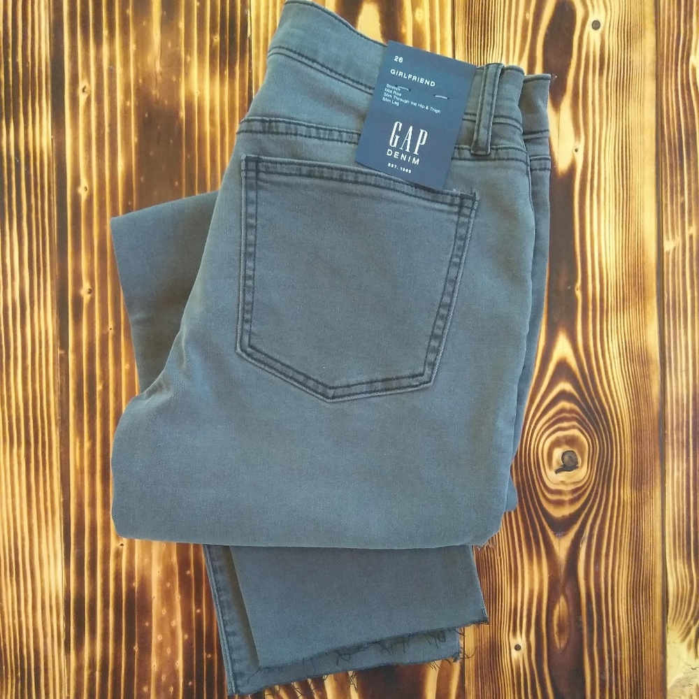 Gap Girlfriend Mid-rise Jeans